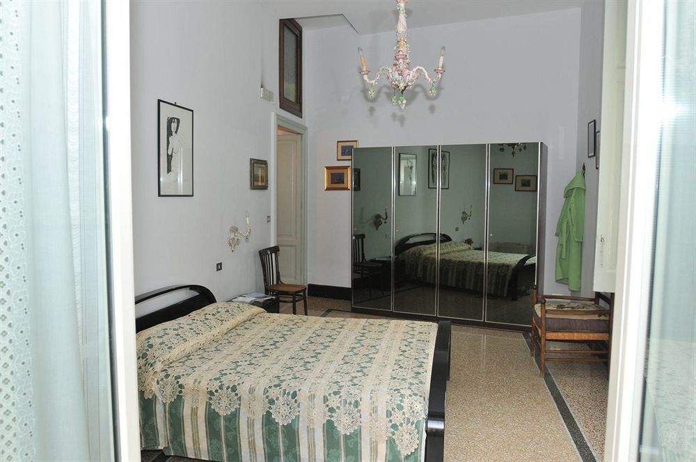 La Concordia Bed & Breakfast Наполи Екстериор снимка
