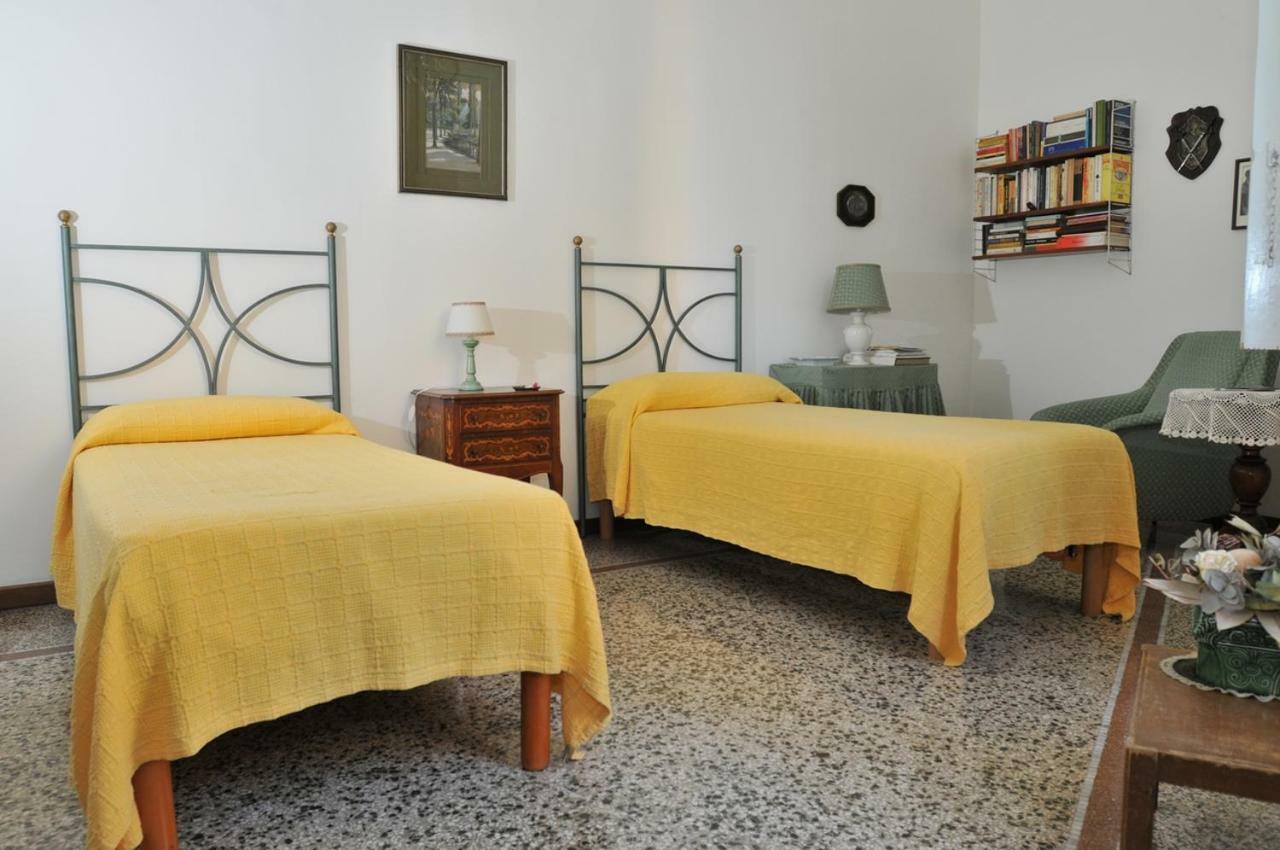 La Concordia Bed & Breakfast Наполи Екстериор снимка
